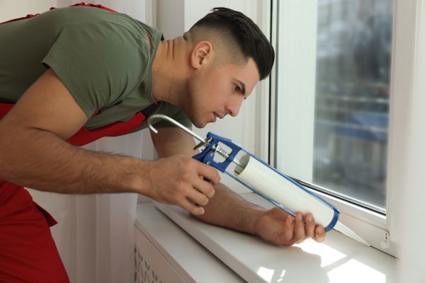 Window Caulking Repair in Metairie
