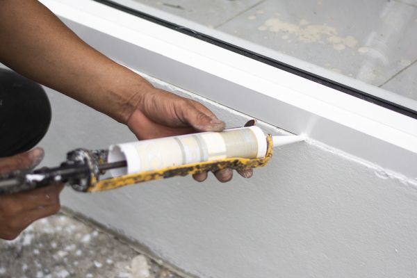 Caulk Replacement in Metairie
