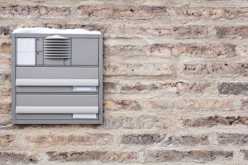 Wall Mailbox Mounting